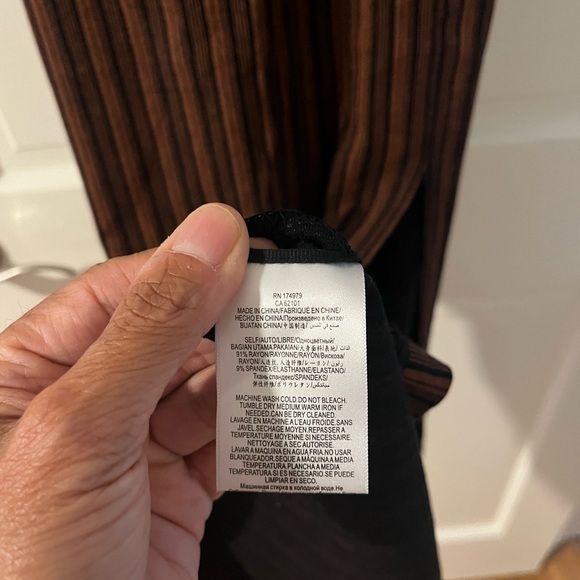 EXCELLENT CONDITION BCBG MAXAZRIA STRETCHY MAXI DRESS - Picture 4 of 7